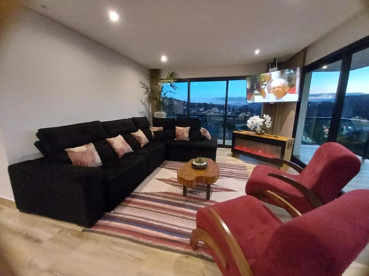 Casa Em Campos Do Jordao Com Bela Vista Villa Brazil
